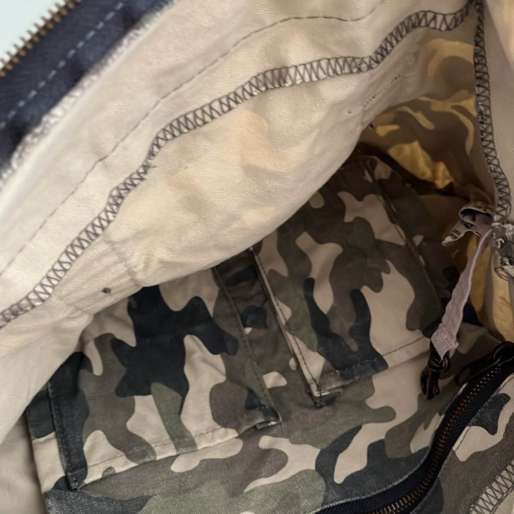 CB Station Camouflage Tote Bag - Picture 5 of 7
